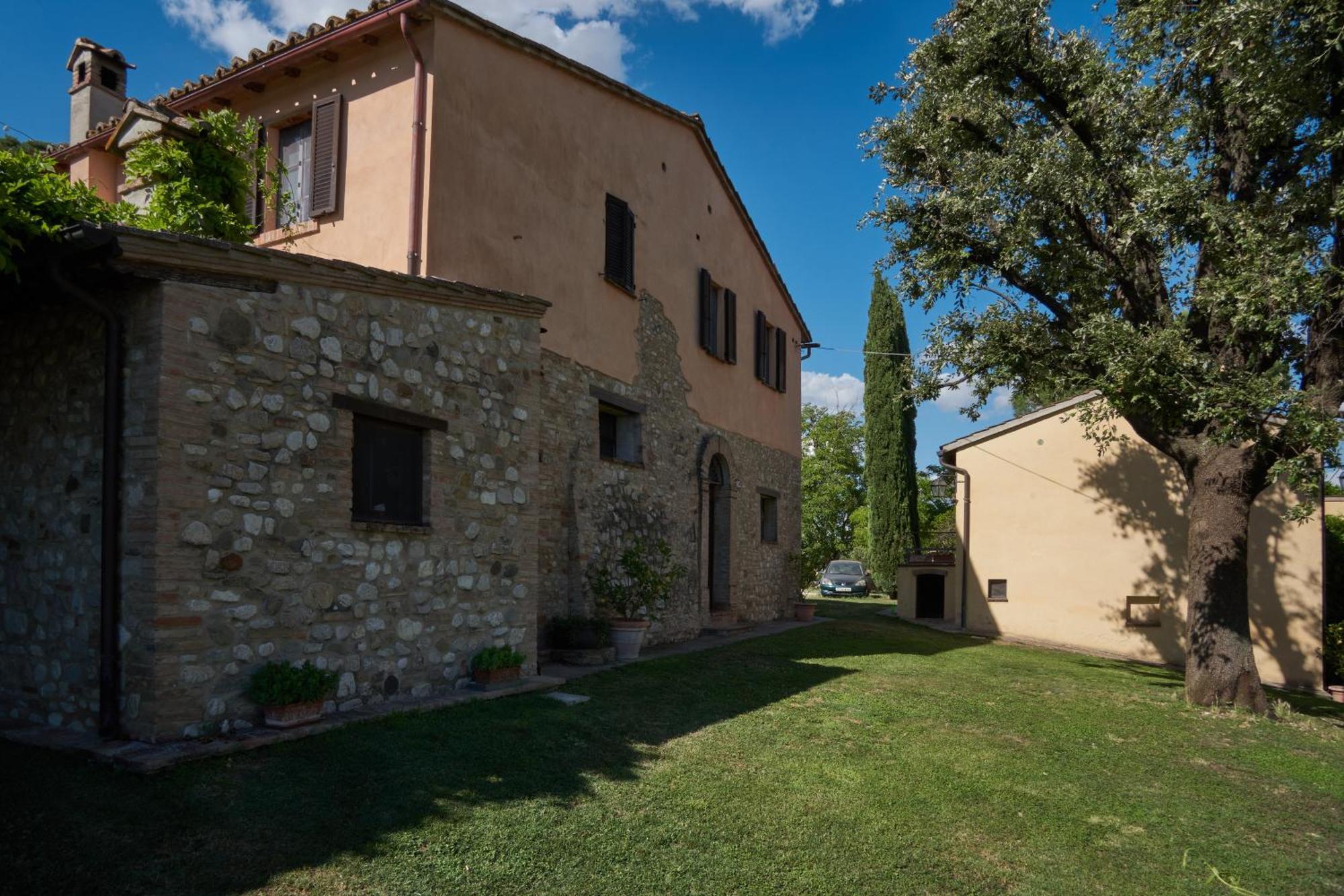 Agriturismo Borgo Laurice Torgiano Exterior photo